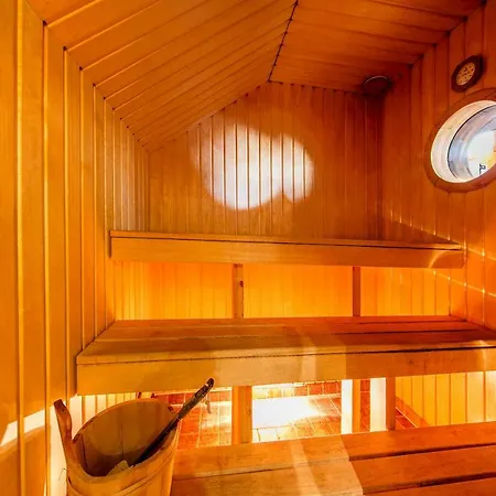 Airhome - Wooden Life Tallinn